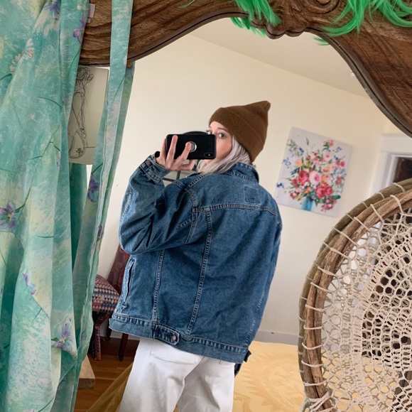 Gap jean jacket - Picture 2 of 5